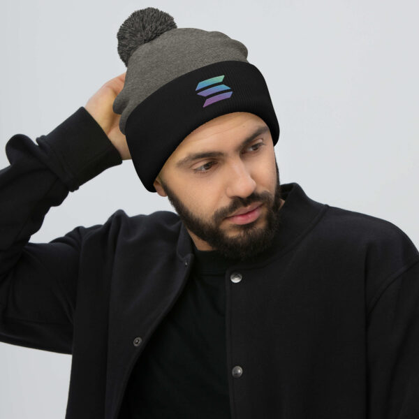 SOLANA Pom-Pom Beanie - Image 3